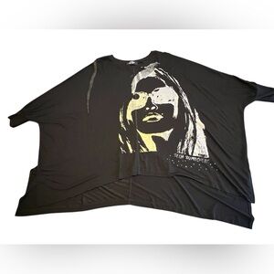 Box 185 Sara Keiser Made NYC Top Women’s OS Black Graphic Bella Bombshells Face